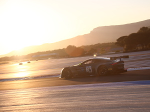 Der Aston Martin Vantage V8 GT3 von R-Motorsport