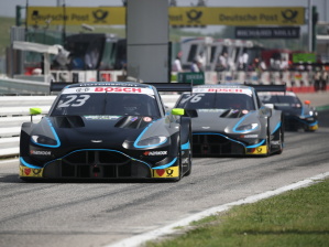 R-Motorsport feiert Rennpremiere des Aston Martin Vantage DTM in Brands Hatch